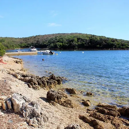 Apartment Punta Kriza 8082b Nerezine