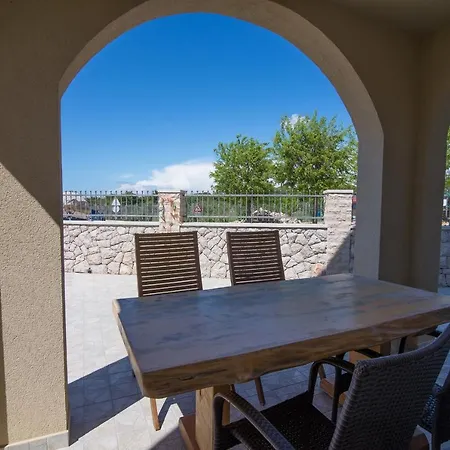 Lejlighed Punta Kriza 8082b